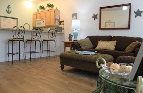 Sea Trail Condominio | Sea Trail Resort - Playa 1 milla, en campo de golf, planta baja, ropa de cama proporcionada