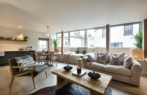 Totnes Casa | Solace