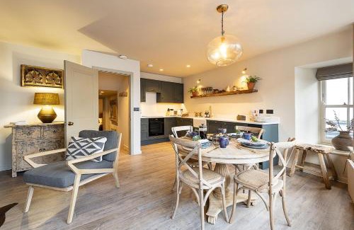 Totnes Casa | Solace