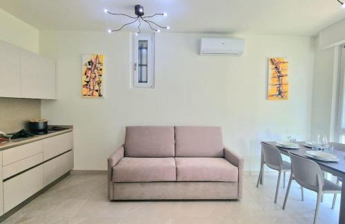 Cisano Apartamento | Soleil Apartment - Front Lake