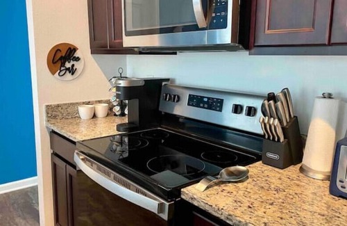 Nichols Casa | Soli's Cove in Lakeland, Ideal for long-term stay
