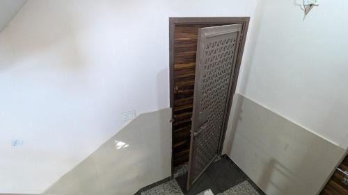 Delhi Apartamento | Solitaire - Luxurious & Peaceful 3BHK by the Lake & Golf Course