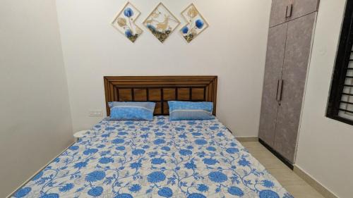 Delhi Apartamento | Solitaire - Luxurious & Peaceful 3BHK by the Lake & Golf Course