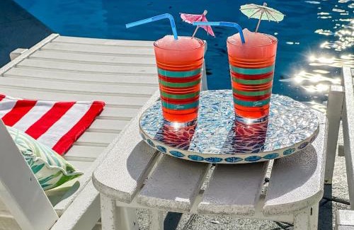 Crystal Beach Casa | SolMate Free Golf Cart & Pool Heat Deals