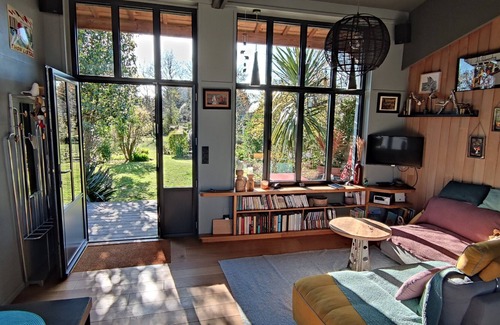 Concarneau Cabaña | Solo / Duo, cozy cottage, garden, terrace in the countryside of Concarneau