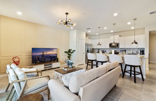 Sunridge Woods Casa | Solterra Elegantly 5BR4.5BA Villa w/private pool, Near Disney, FREE water park