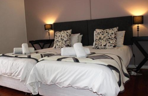 Somerset West Casa | Somerset Guest Lodge - Western Cape
