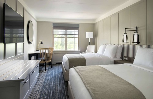 Lyons Hotel | Somerset Hills Hotel, Tapestry Collection by Hilton