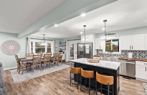 Somerset Casa | Somerset Lakeview Living