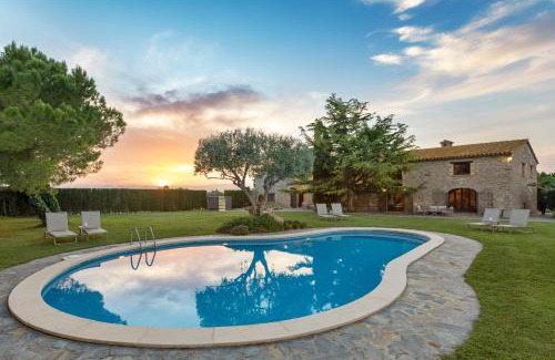 Torroella de Fluvia Cama Y Desayuno | Somnis de l´Empordà