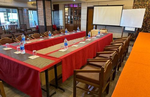 Bhandardaha Hotel | Sonar Bangla's Motel Midway