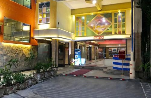 Bhandardaha Hotel | Sonar Bangla's Motel Midway