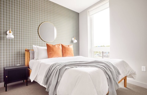 Minneapolis Apartamento | Sonder at LUNA | Spacious Two-Bedroom Apartment w/ Balcony
