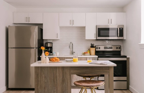 Midtown Village Apartamento | Sonder The Witherspoon | Lofted One-Bedroom Apartment