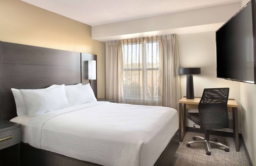 Morrisville Hotel | Sonesta ES Suites Raleigh Durham Airport Morrisville