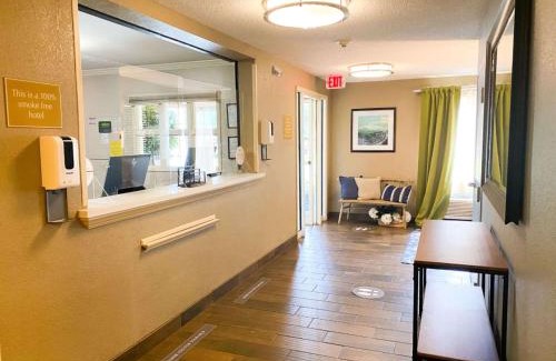 Baymeadows Hotel | Sonesta Simply Suites Jacksonville