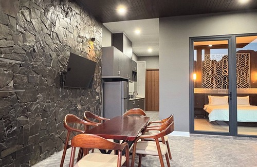 Vang Vieng Villa | Song View Pool Villa