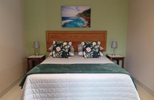Universitas Casa | SONHOS dreams Self catering Garden Cottages