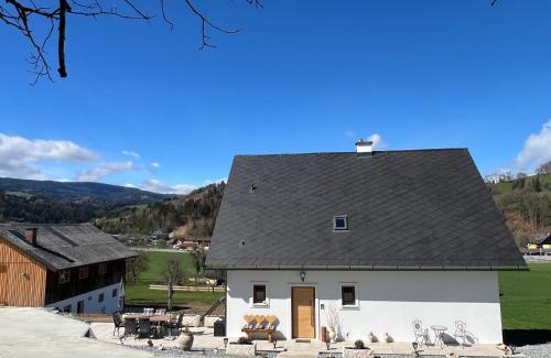 Gemeinde Großradl Apartamento | Sonnenschein Appartement- und Ferienhaus mit Stadel und Terrasse