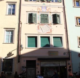 Old Town Apartamento | Sonnenuhr Bolzano Apartments