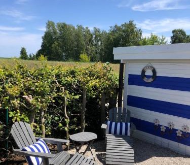 Monkebude Casa | Sonniges Strandhaus am Haff mit Wasserblick für 2-4 Personen