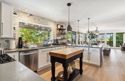 Santa Rosa Casa | Condado de Sonoma Hillside Estate