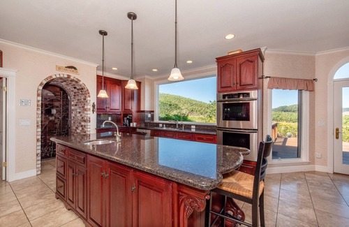 Santa Rosa Casa | Finca vinícola del condado de Sonoma