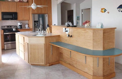 West End Casa | Sonscape Ocean Odyssey - Home on the Beach with Stunning Views!