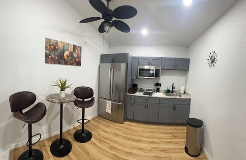 Spring Hill Apartamento | Soothing 2-bedroom apartment with AC in Spring Hill