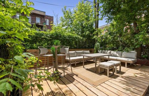 Sainte-Marie Apartamento | Sophisticated 3BR with Outdoor Retreat