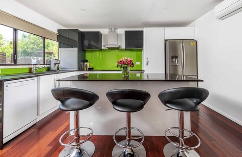 Narrabundah Casa | Soul-Filled Family Home / Narrabundah ACT