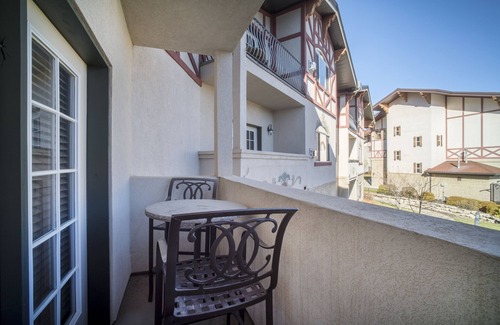 Midway Villa | Soul Rejuvenation~Hot Spring & Holistic Body Services Villa 2034-1