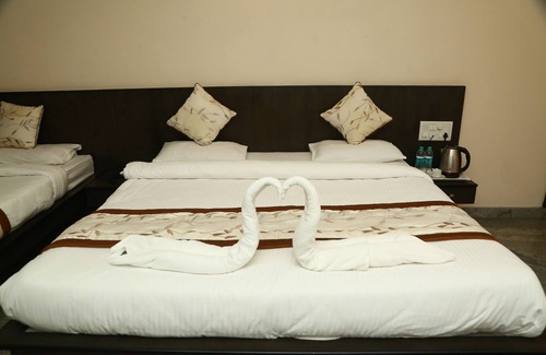 Narasapura Hotel | Soundarya Hotel