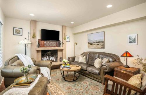 South Burlingame Casa | South Burlingame Hideaway