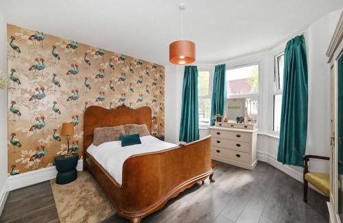 Croham Apartamento | South Croydon, garden maisonette, free parking, Gatwick accessible
