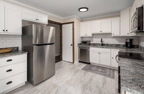 Southeast Raleigh Casa | South Raleigh GEM Minutes to DT Raleigh