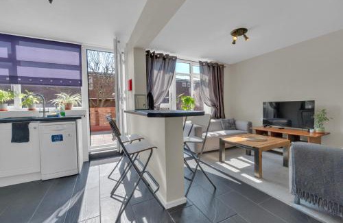 West Hill Apartamento | South West London 5 Bed 2 Bath Free Parking