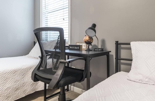 Byron Casa | *Newly Renovated* Southern Charm ⭐️