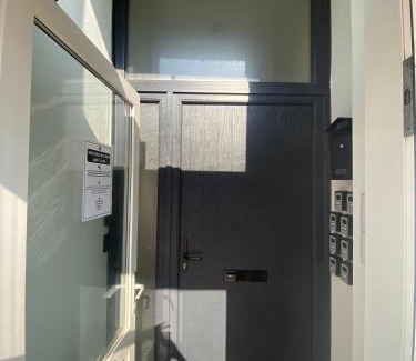 Portsmouth Apartamento | Southsea 2nd Floor Studio Apartment, Free Private Parking