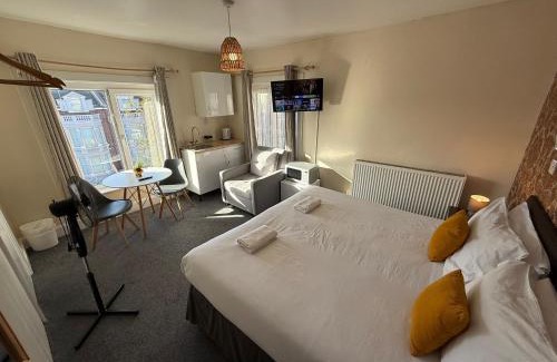 Portsmouth Apartamento | Southsea 2nd Floor Studio Apartment, Free Private Parking