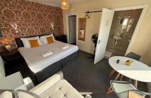 Portsmouth Apartamento | Southsea 2nd Floor Studio Apartment, Free Private Parking