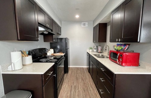 Norman Apartamento | [SP 1145 - 4 ] New OU-2 bed 2 bath apartment close to OU, Norman Regional Hospital
