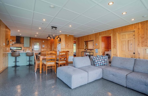 Notre-Dame-des-Neiges Chalet De Esquí | Spa, Nature & Comfort | Chalet L’Rioux