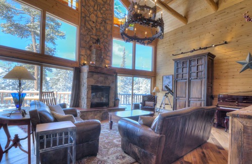 Woodmoor Cabina | Space Wrangler Lodge / Luxury Breckenridge Retreat