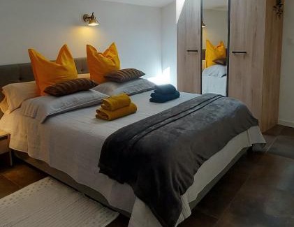 Greoux-les-Bains Apartamento | Spacieuse Dépendance Duplex 50 M2 Classé 3 étoiles