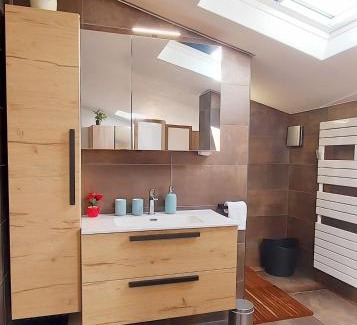 Greoux-les-Bains Apartamento | Spacieuse Dépendance Duplex 50 M2 Classé 3 étoiles
