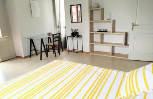 Pouzac Apartamento | Spacieux appartement calme