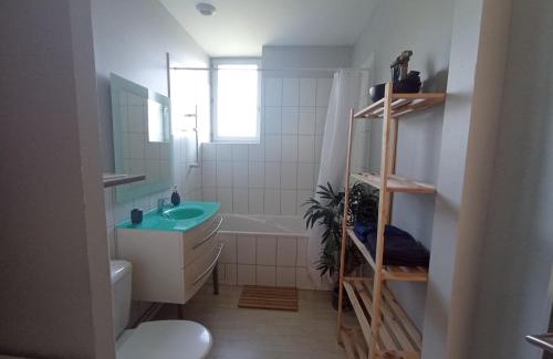 Pouzac Apartamento | Spacieux appartement calme