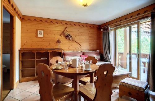 Reberty Apartamento | Spacieux Appartement 3 Pièces avec Piscine, Sauna, Balcon et Parking - Proche des Pistes - FR-1-344-844