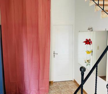 Bas-Vernet Apartamento | spacieux T5, terrasse, proche centre,parking privé